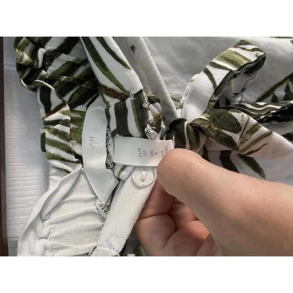 H&M linen blend coastal paper bag short - Picture 6 of 8